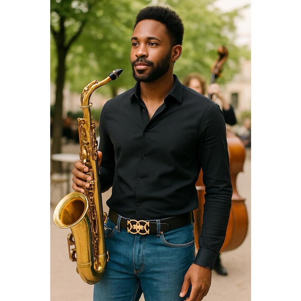 Mimi di N 1976 Vintage Hold Tone Interlocking French Horn Belt Buckle, 2.5x2”